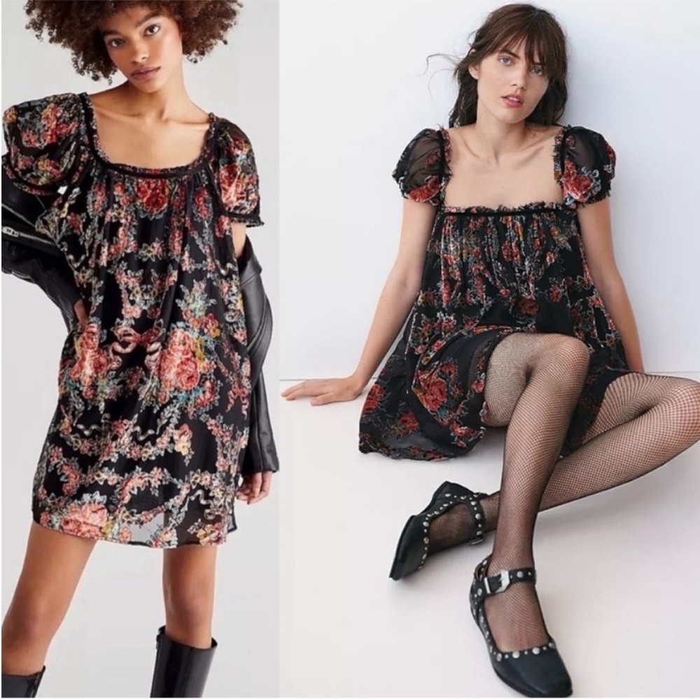 Free People Beautiful Blooms Mini Dress Size XS Puff Sleeve Velvet Burnout Black